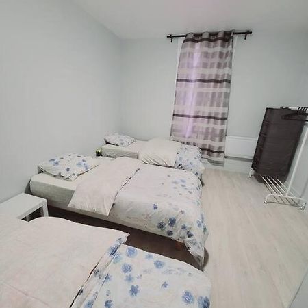 Appartement Proche St Denis "Appart 3" Pierrefitte-sur-Seine Eksteriør billede